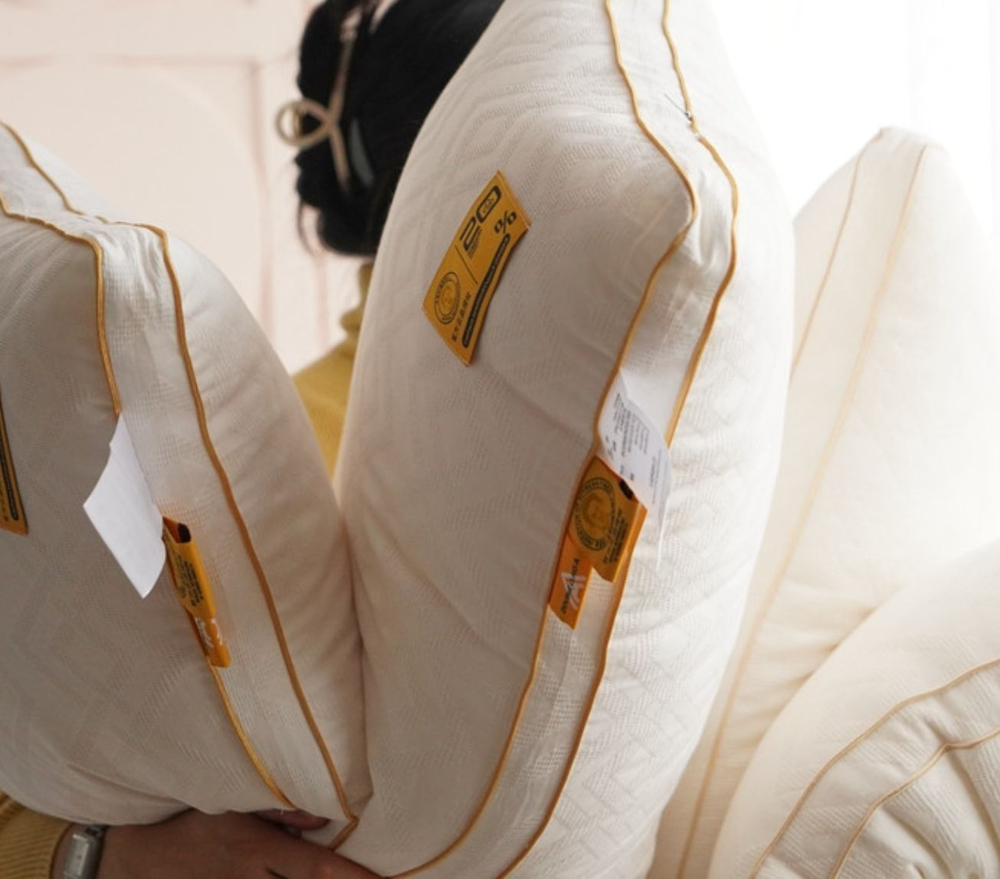 Подушка Сатин, 50х70 соевое волокно