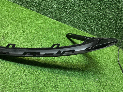 Накладка перед. бампера Mercedes S W223 20-нв AMG