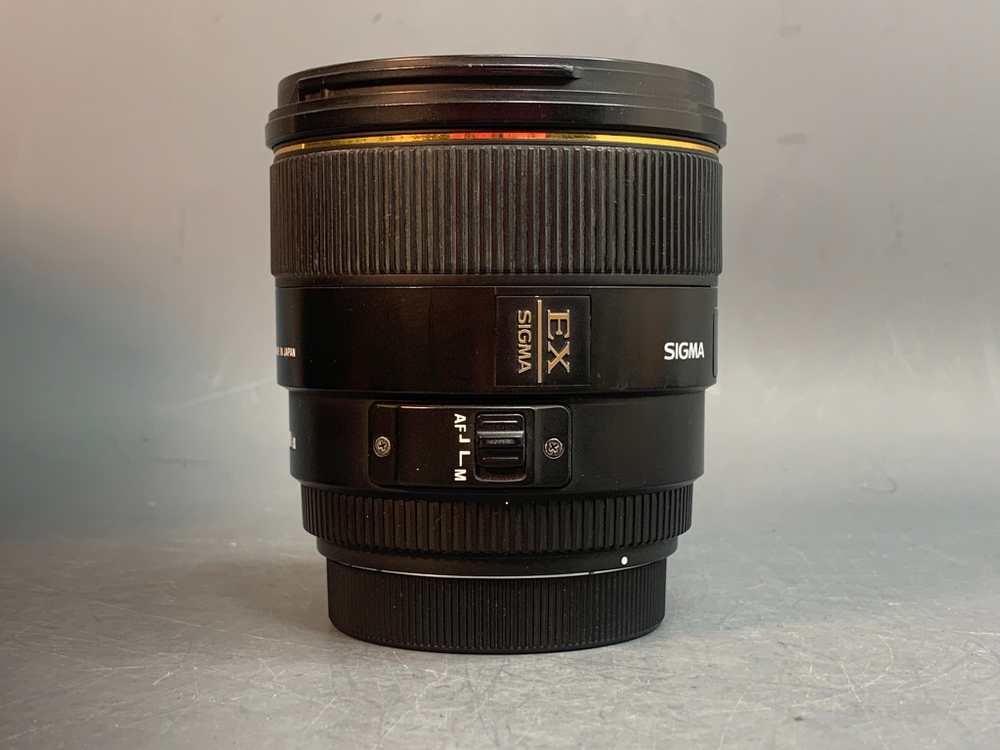 Sigma AF 50mm 1.4 EX DG HSM Canon EF царапины
