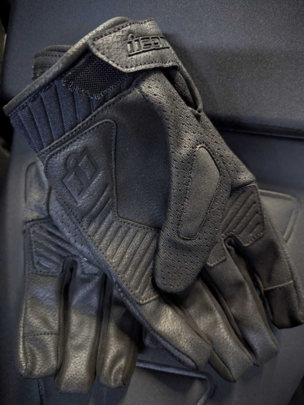 Overlord3 Gloves / Черный