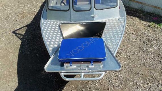 Алюминиевая моторная лодка RusBoat 45 без бака