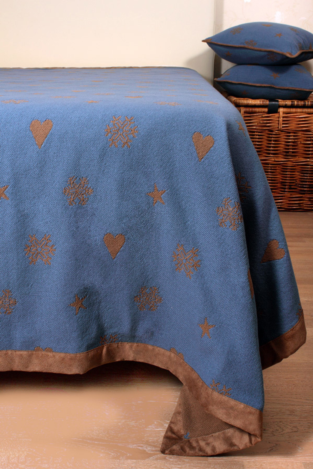 Плед-покрывало 220x240 Luxberry Зимний вечер Португалия