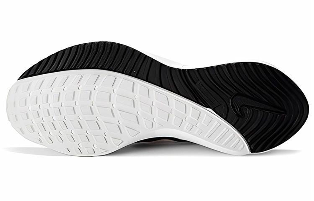 Кроссовки Nike Air Zoom Vomero 16