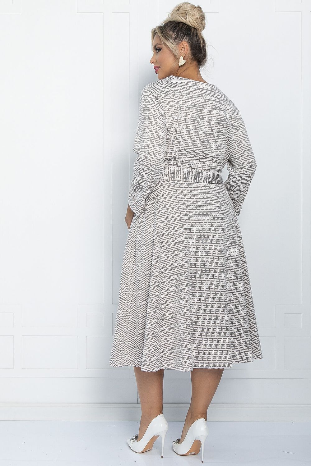 Платье Осенняя история (бежевое) П11228 LT Collection