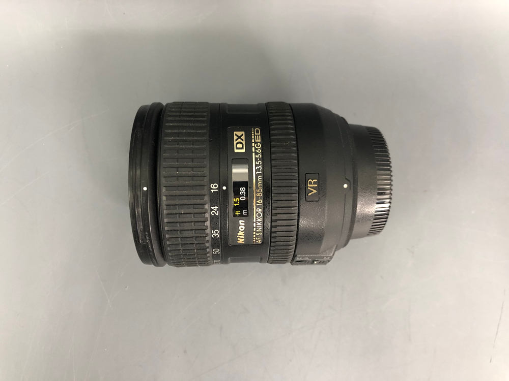 Nikon 16-85mm 3.5-5.6G