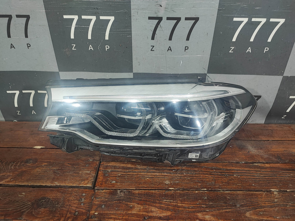 Фара левая BMW 5er G30 (2017-2020) Adaptive LED 63117214961