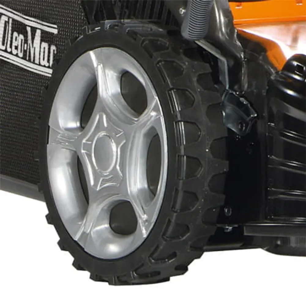 Газонокосилка бензиновая Oleo-Mac G 53 TBX ALLROAD PLUS 4: 3.2 л.с., нож 51 см, 6607-9101E1A