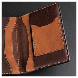 Кожаная обложка на паспорт «Медведь»