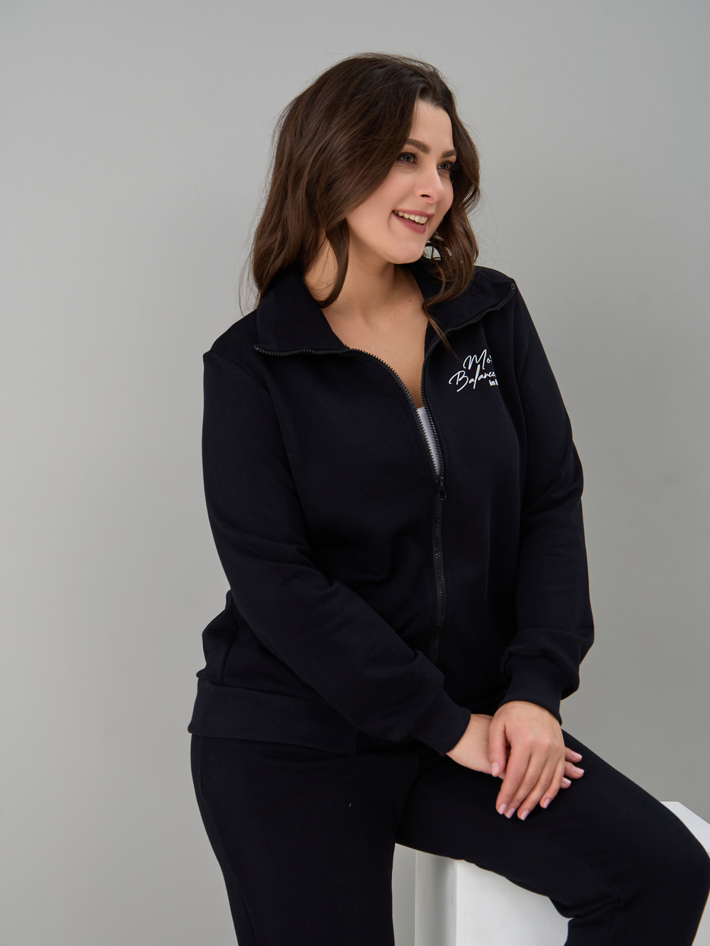 Костюм с брюками КБфп-584/черный-надпись