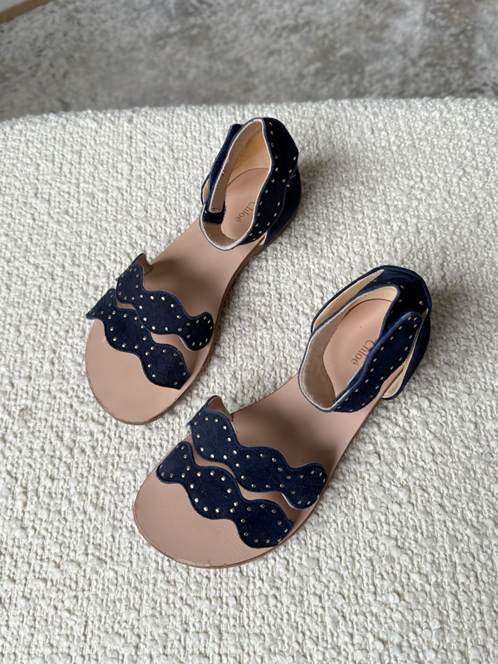 Замшевые босоножки Chloe, 31,5