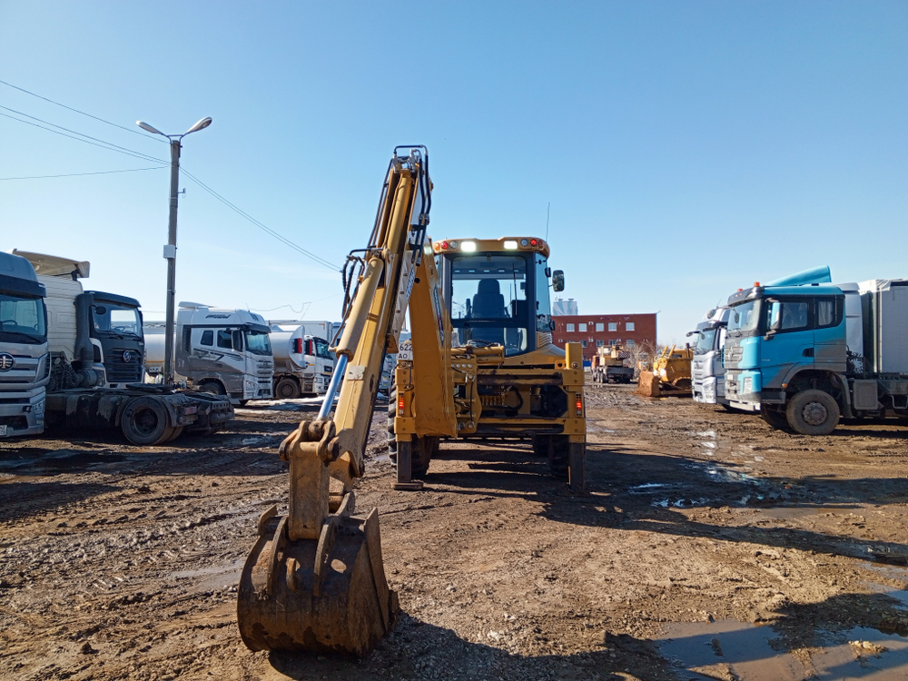 SHANMON 388 Экскаватор-погрузчик 388H (Дизельный, 4,8 л, 102 л.с., АТ)