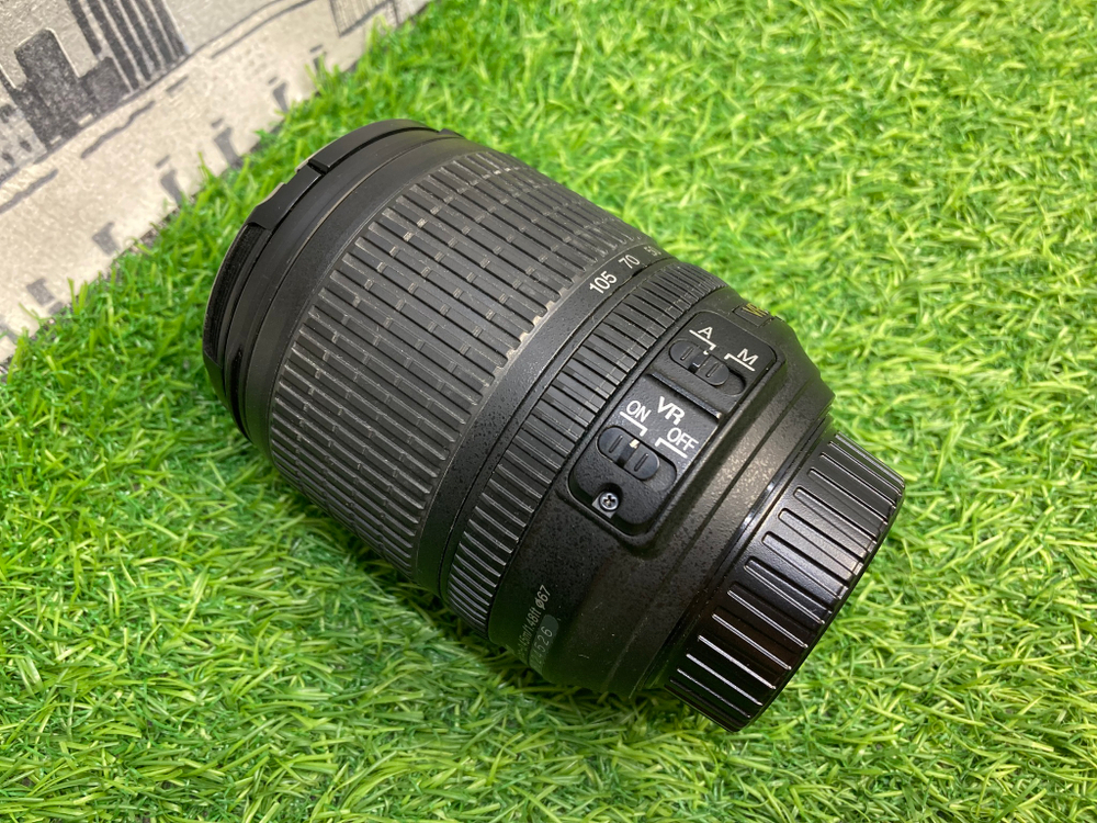 Nikon 18-105mm 3.5-5.6G AF-S ED DX VR Nikkor