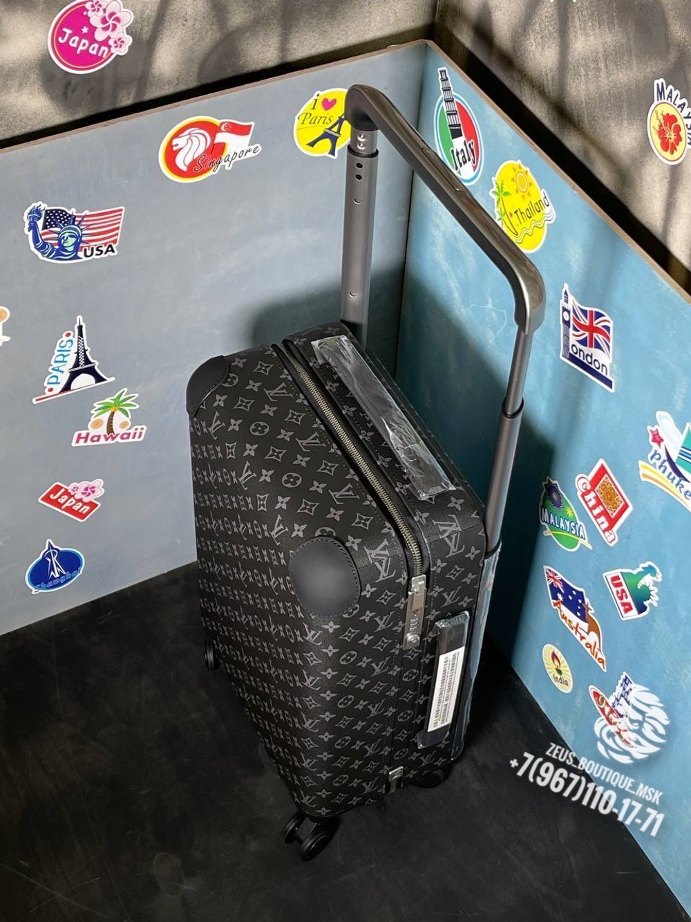 Дорожный чемодан Louis Vuitton Horizon 50