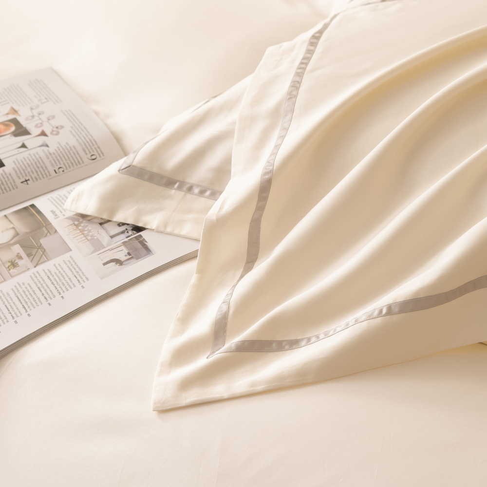 Комплект постельного белья Однотонный Сатин Премиум широкий кант на резинке OCPKR022