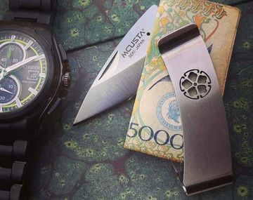 Складной нож -зажим для купюр Mcusta KIKYO (колокольчик) MC-0082 c клинком из стали AUS-8, рукоять Stainless Steel