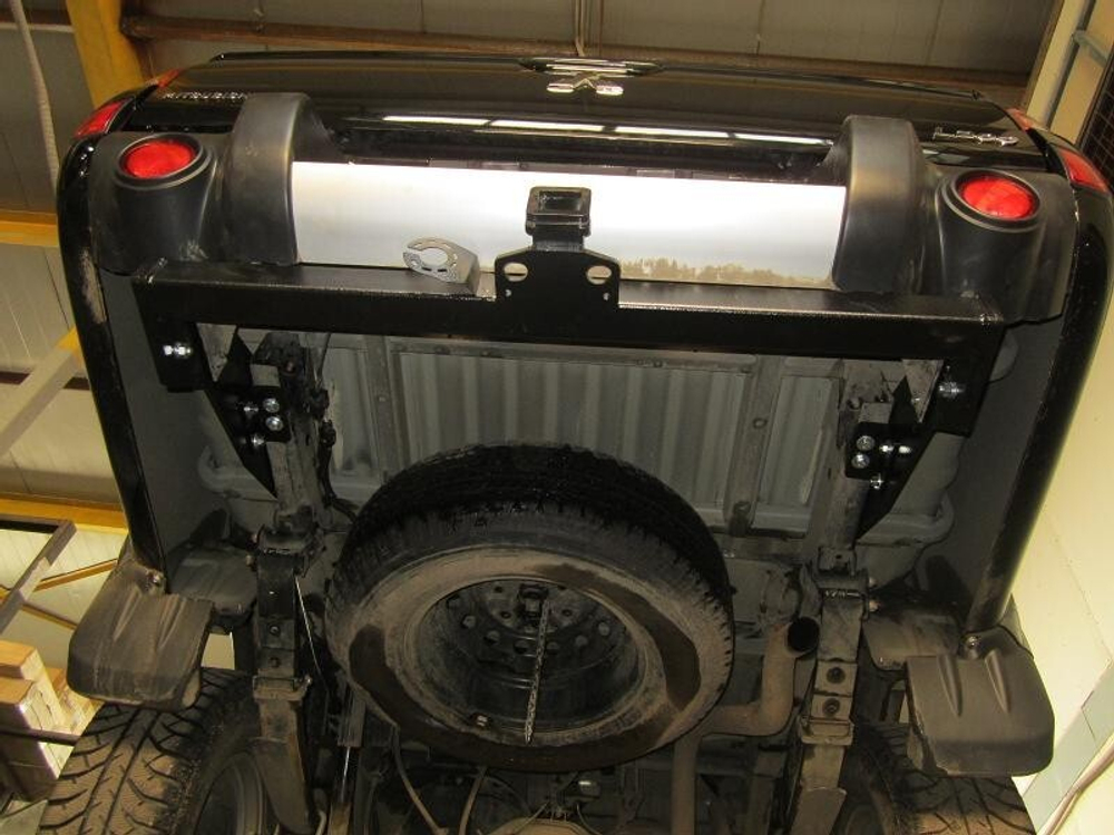 Фаркоп под квадрат для Mitsubishi L200, 2006-2014, Бизон.FA 0648-E
