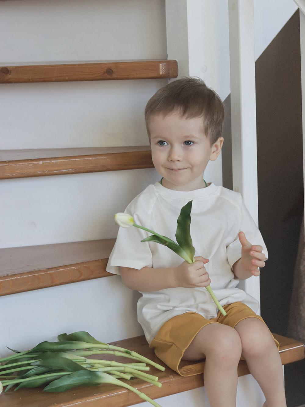 Футболка унисекс Mjölk Экрю