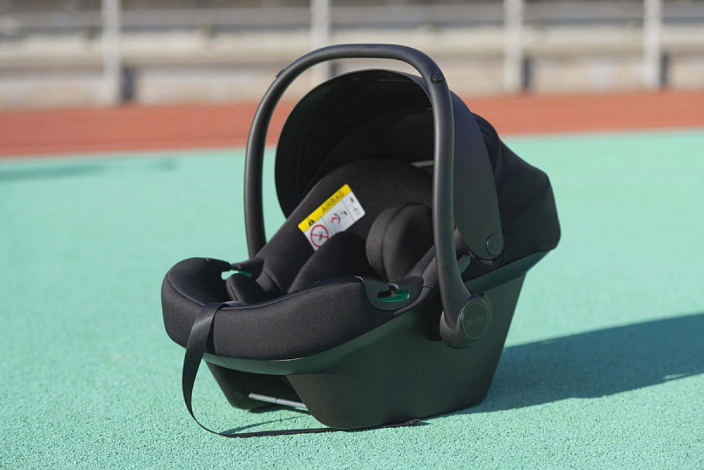 Коляска Carrello Vector 2025 CRL-6551 Nova DK791 Grey Line с базой Isofix 3 в 1 Golden Beige