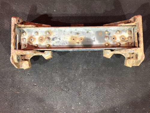 Траверса рамы поперечная