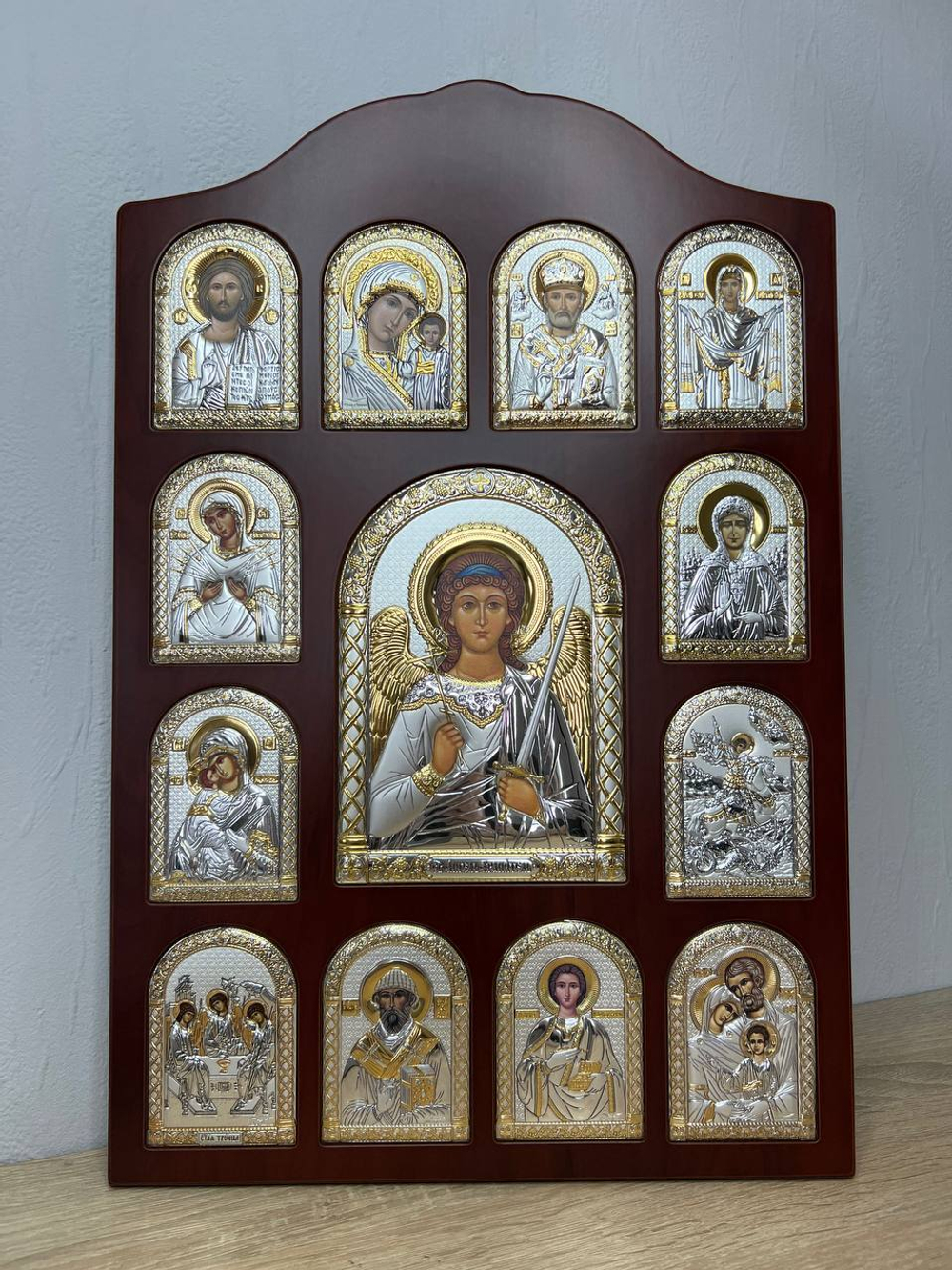Ангел хранитель, иконостас, красное дерево 365х550