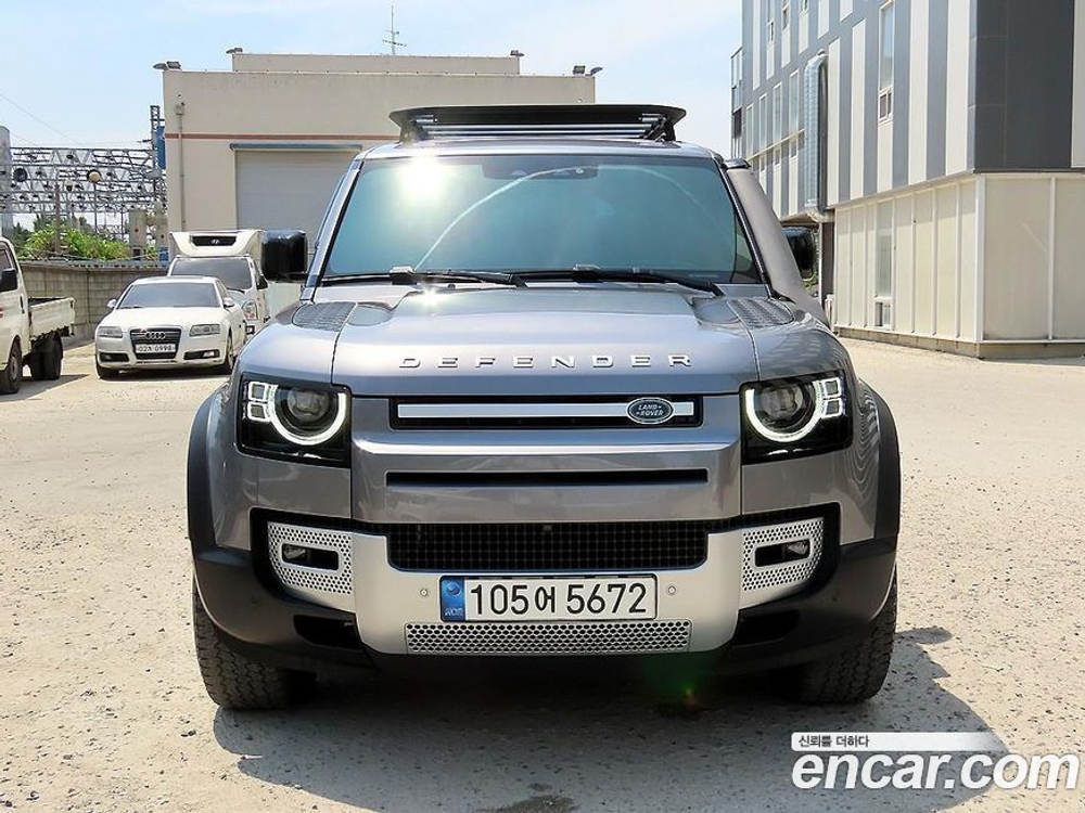 Land Rover Defender (L663) 110 D250 SE (07.2021)