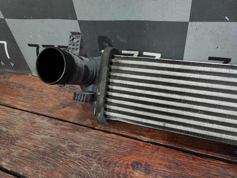 Интеркулер Chery Tiggo 8 18-нв Б/У Оригинал 302000140AA