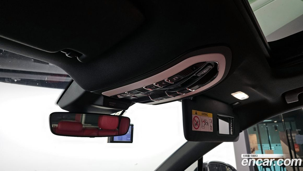 Porsche Macan 2.0 (04.2021)