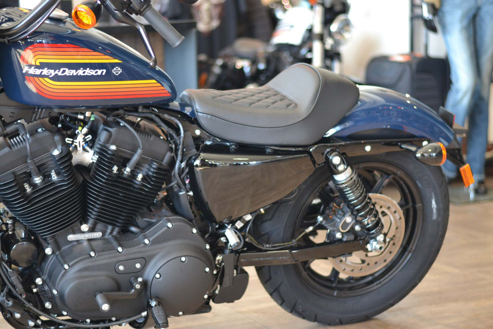 Iron 1200 Sportster Harley-Davidson Billiard Blue