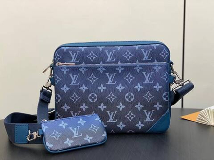 Сумка-мессенджер Louis Vuitton