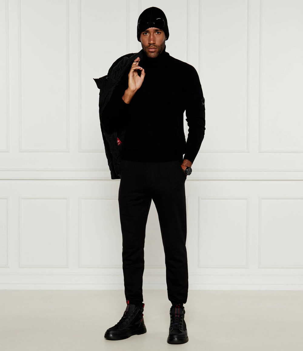 Шерстяной гольф C.P. Company - черный(17CMKN192A005528A)