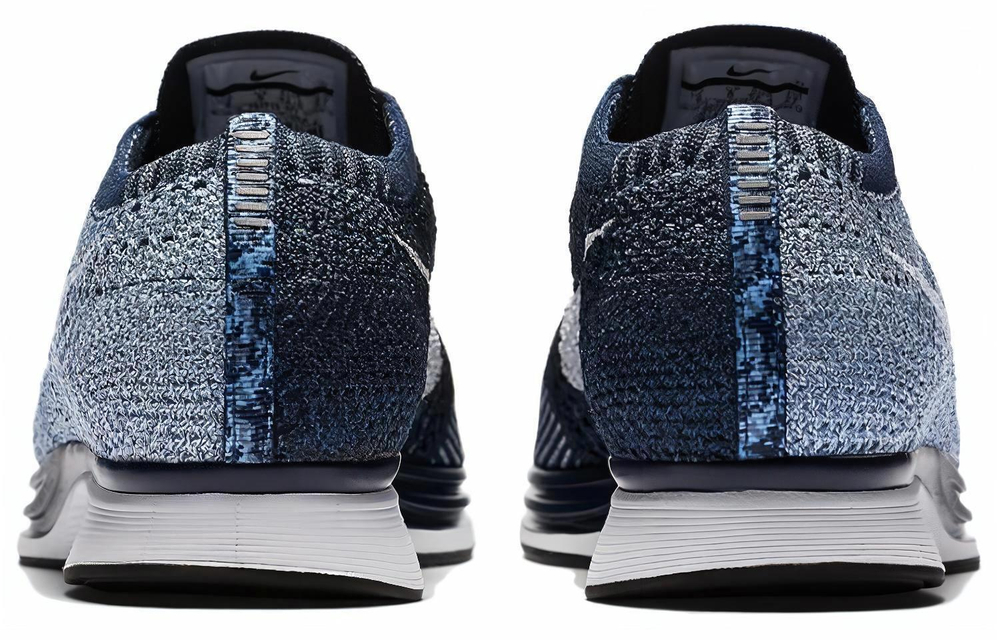 Кроссовки Nike Flyknit Racer