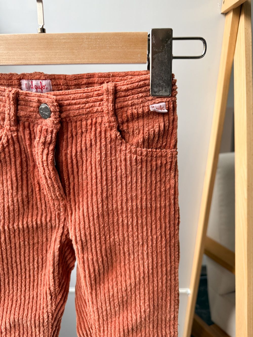 Вельветовые брюки Il Gufo, 104