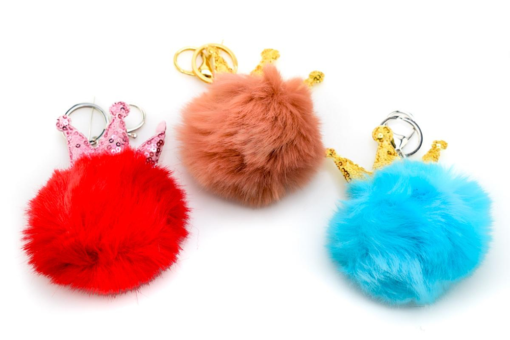 Игрушка мягкая брелок "Шар с короной", 8 см, 6 микс