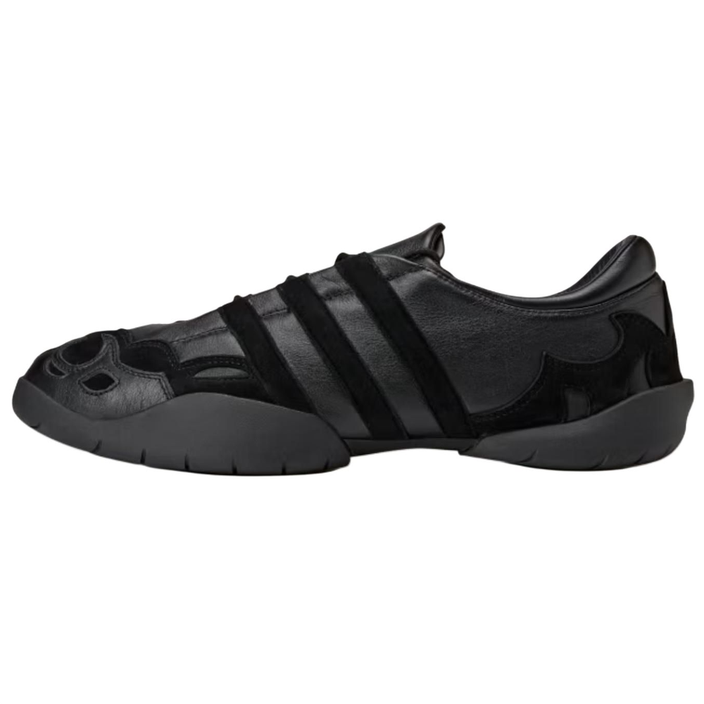 Y 3
