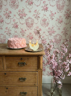 Свеча интерьерная "Тыква" белого цвета