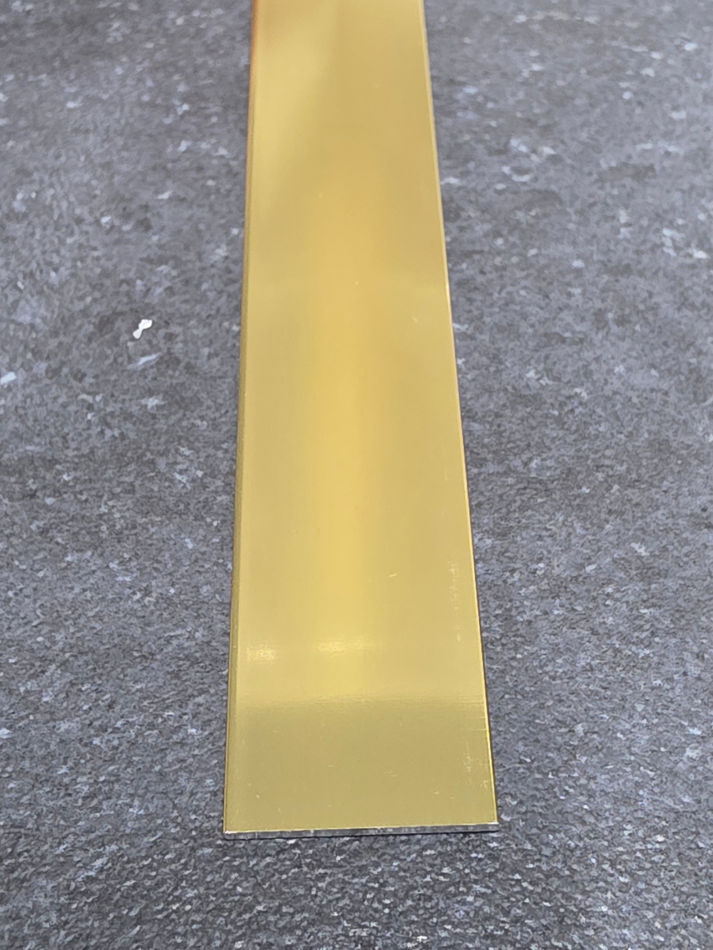 Полоса алюм. 20*1,5мм "DO-1" 2,7м Золото глянец