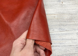 Capra Red Clay (1,1-1,3 мм), цв. Красный, натуральная овчина