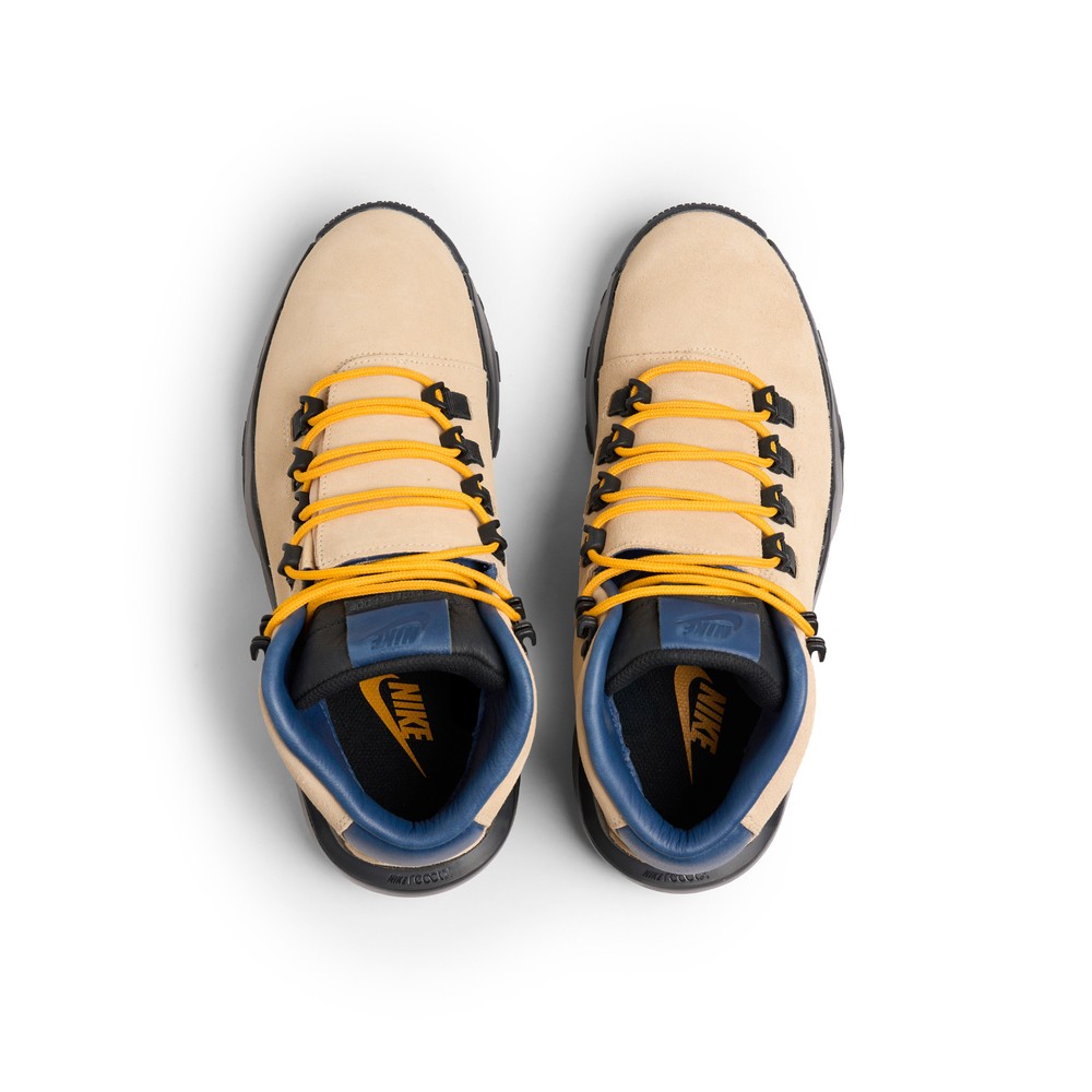 Кроссовки Nike Cygnal "Desert Ore"