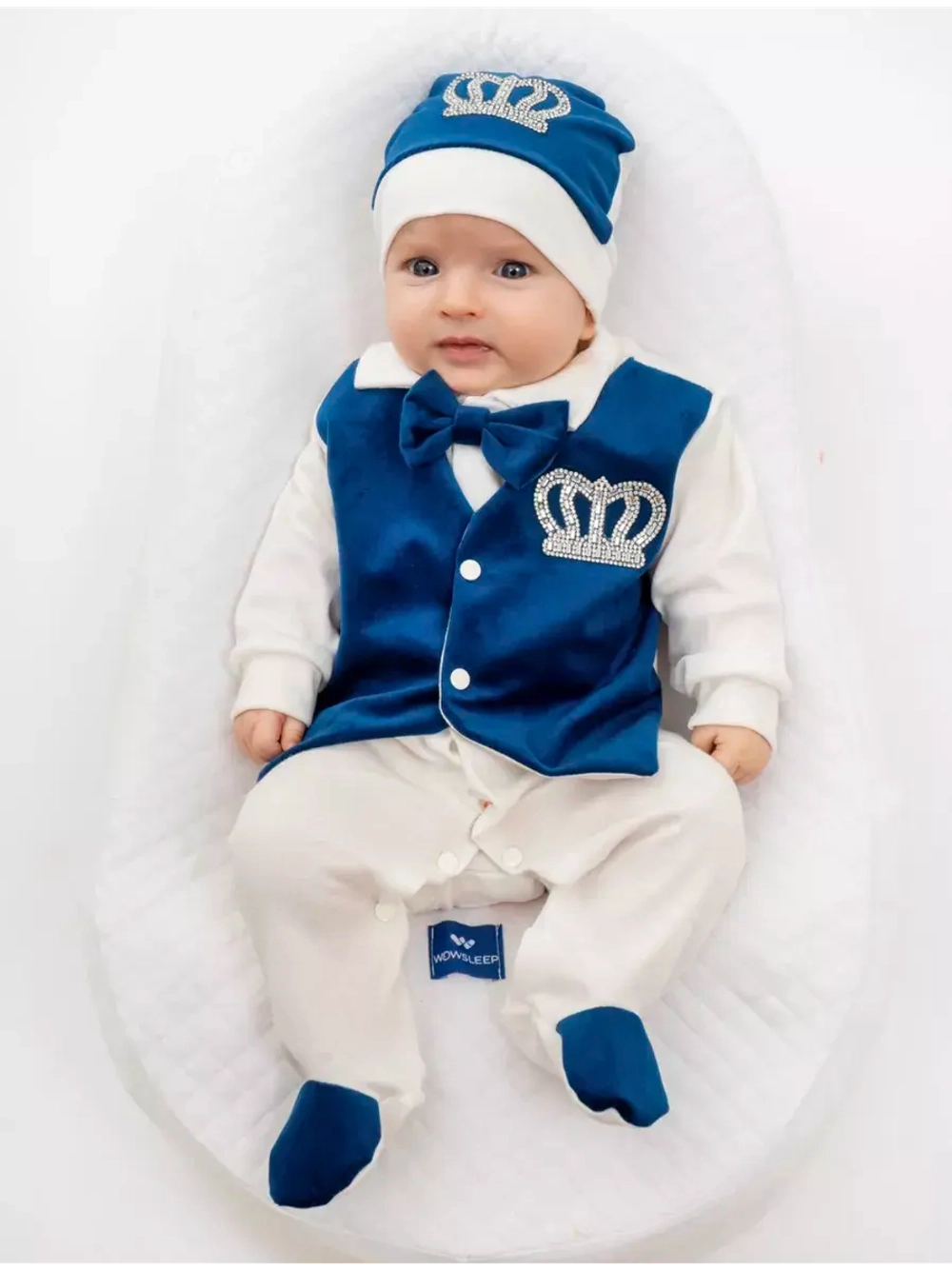 Комбинезон на выписку для новорожденного джентльмен