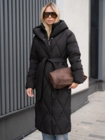 Пуховик стеганный зимний длинный с капюшоном