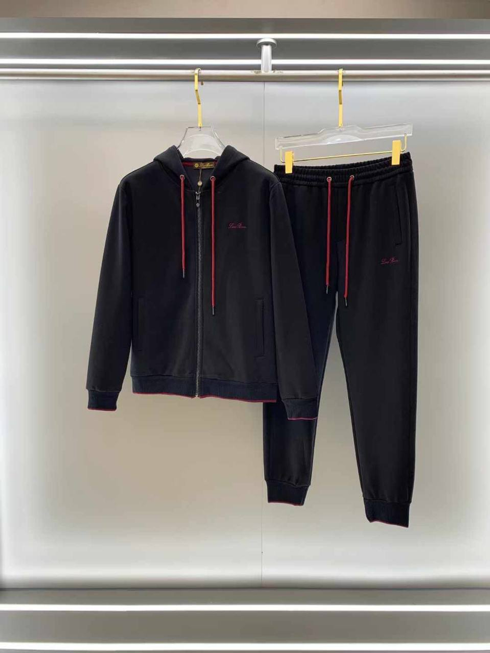 Костюм Loro Piana