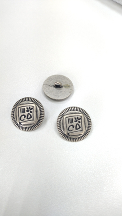 Пуговица металл Etro