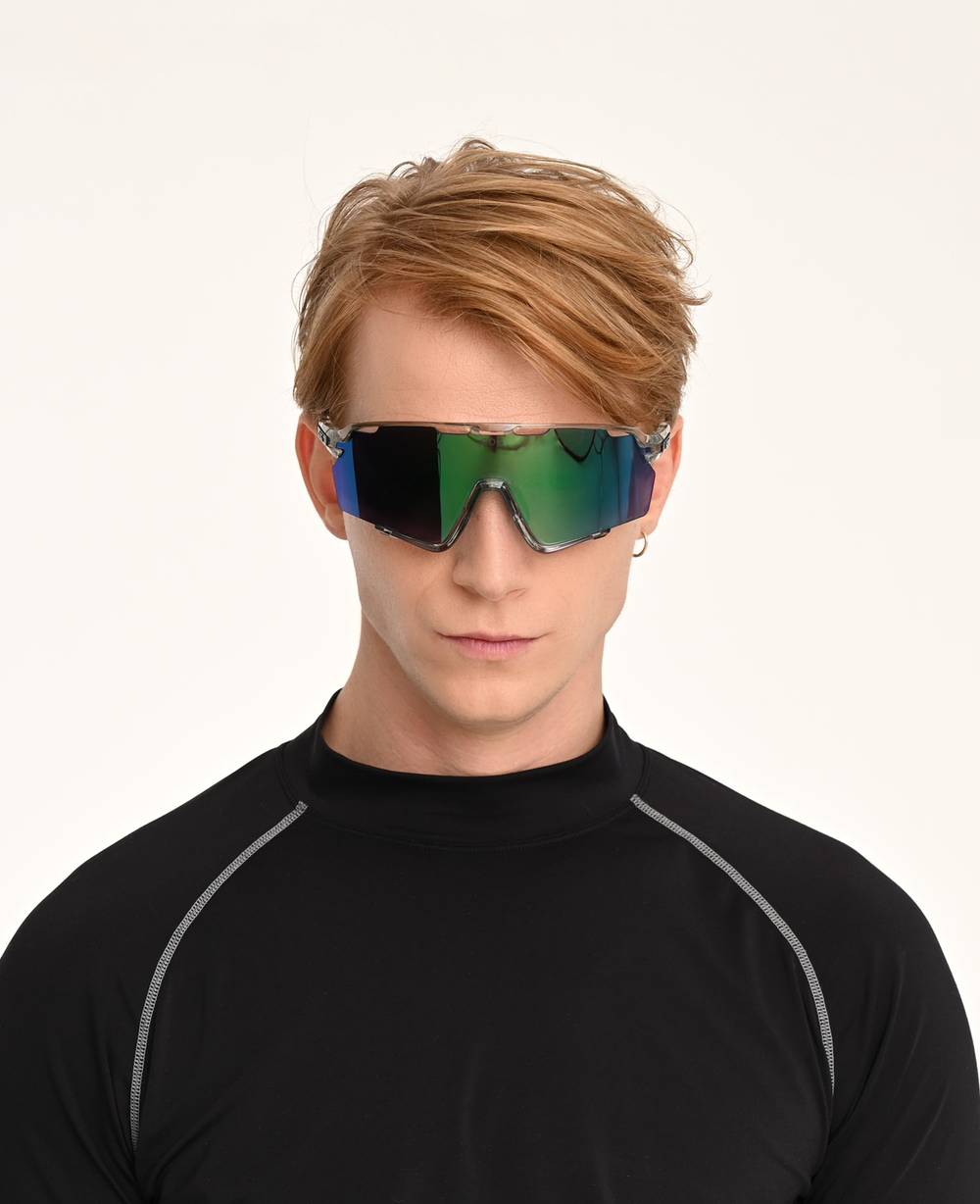 Спортивные очки GOG Prometheus / Photochromic Green/Black / Reflex Green