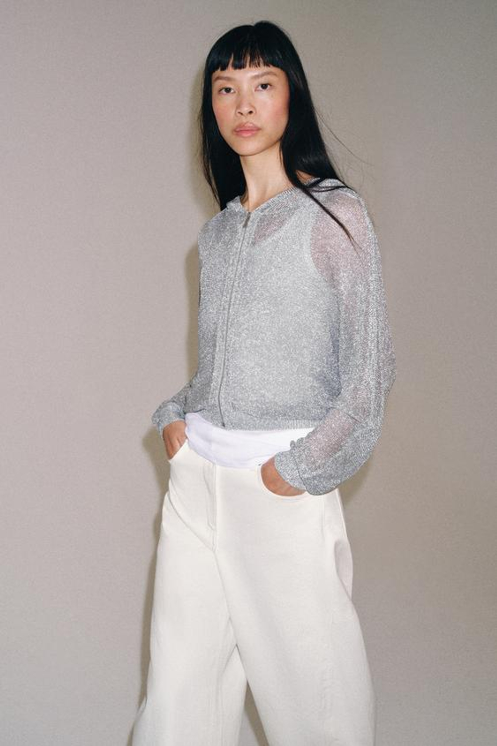ZARA ХУДИ С МЕТАЛЛИЗИРОВАННОЙ НИТЬЮ, СЕРЕБРИСТЫЙ
