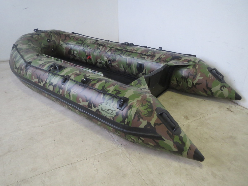 Надувная ПВХ-лодка BADGER Hunting Line 300 WP