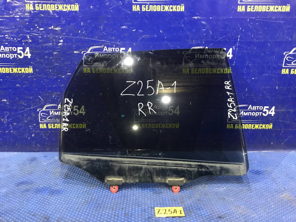 Стекло двери задней правой MITSUBISHI COLT 2003