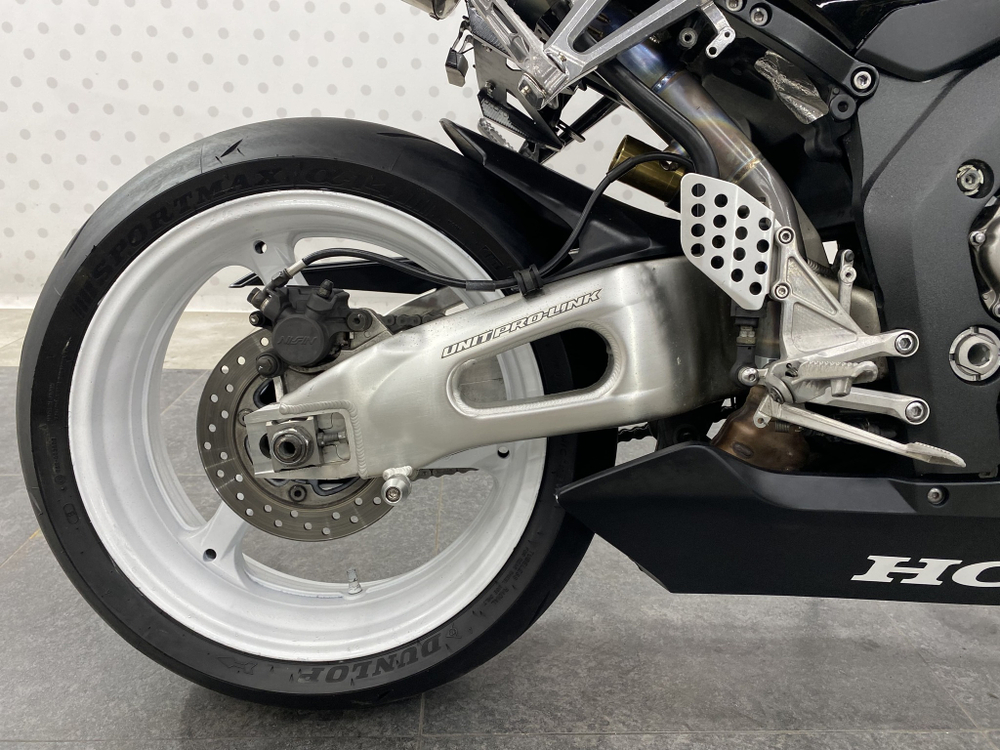 Honda CBR1000RR , 2004