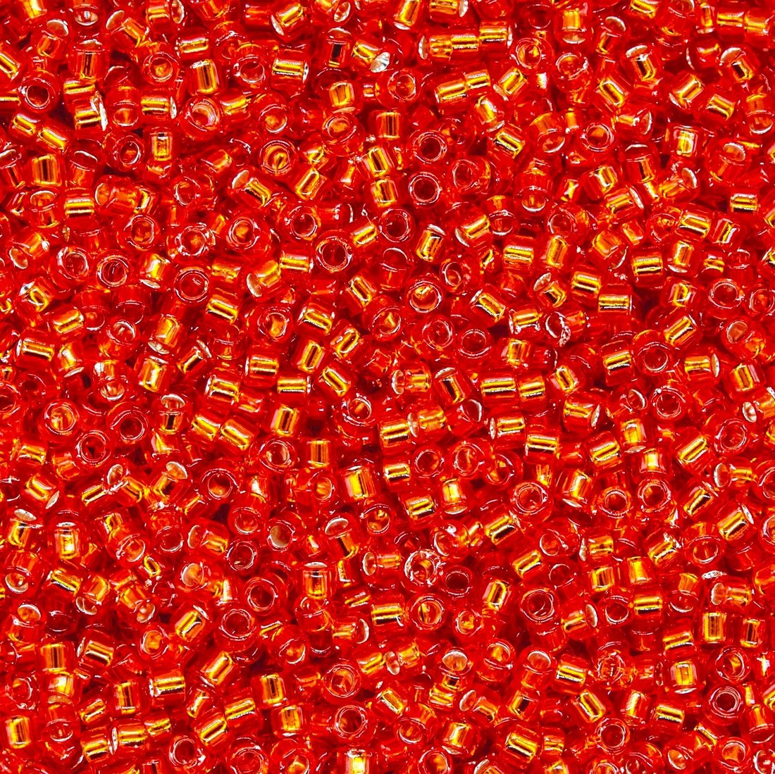 Японский бисер TOHO Treasure (№25), с внутренним серебрением, прозрачный