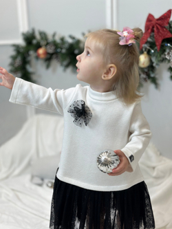 Платье из нежного трикотажа Молочный