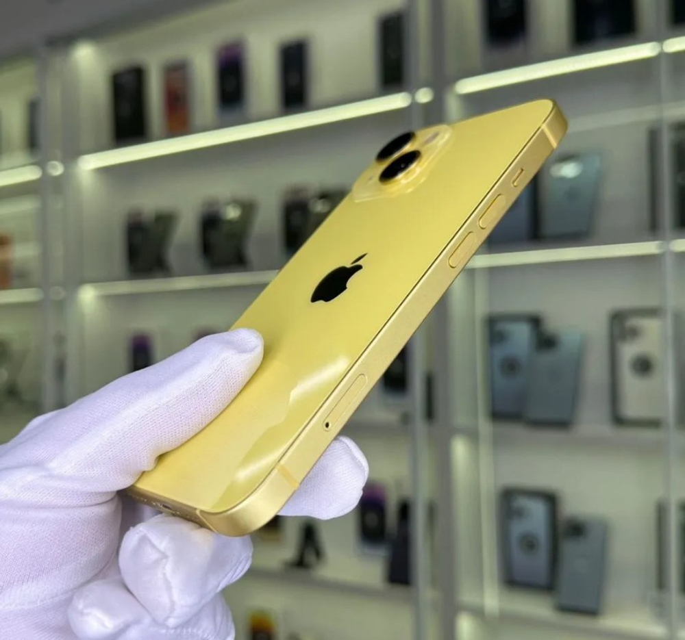 iPhone 14, 256 ГБ б/у